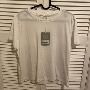 Everlane Organic Cotton Box-Cut No Pocket Tee